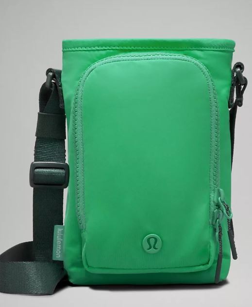 Water Bottle Crossbody with Front Pocket 2L